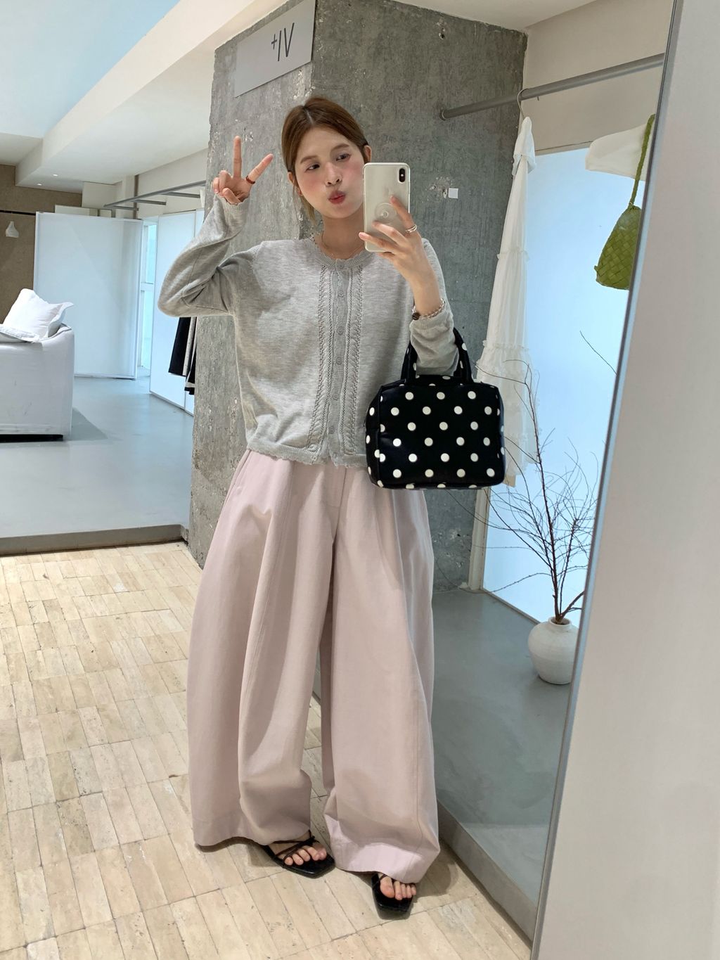 5b8ba80264b4dd7161c68ae945b39d22