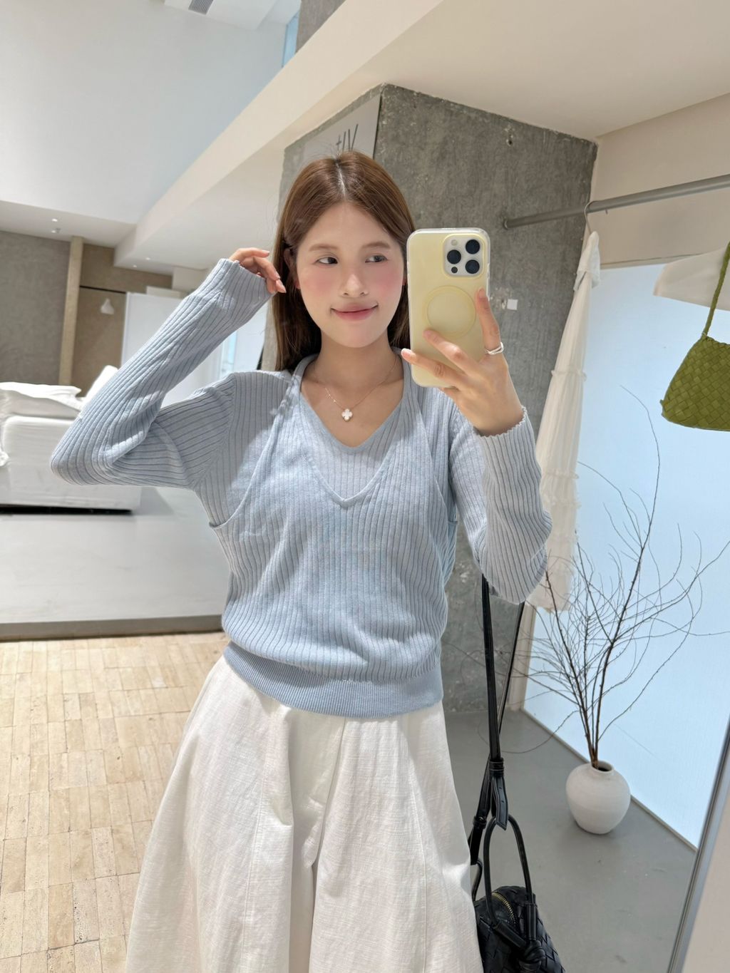 83e9aa8f9f310939d2d0b23d1905fcb5