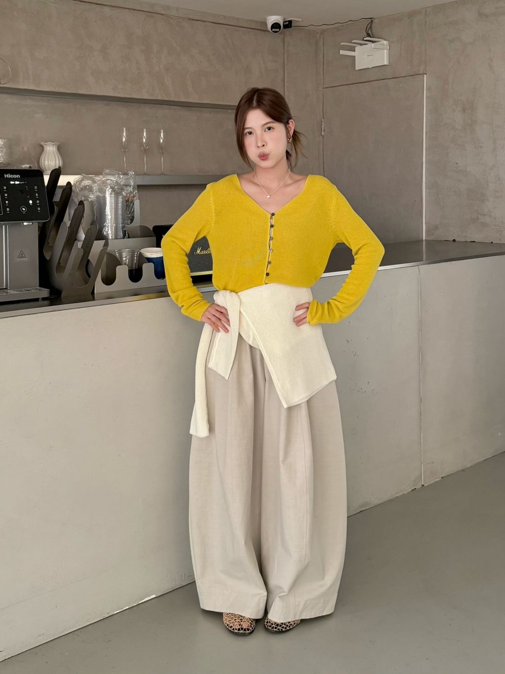 a381d2c4ebb345094fd4aae738bdf54c