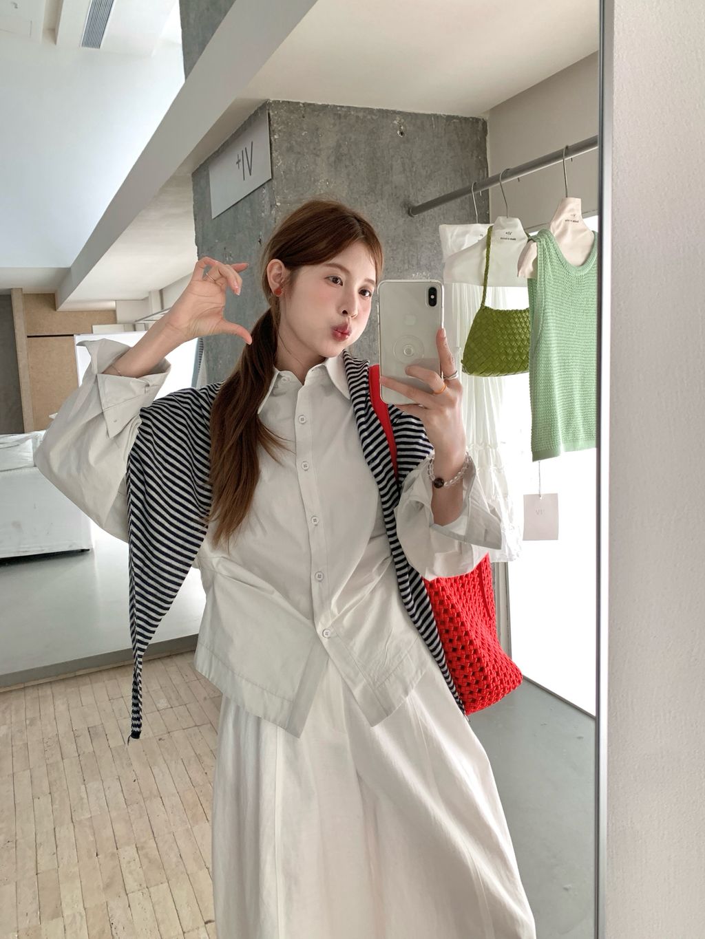 e0d5f21e3745e95d2c5d7d140d5e91d8