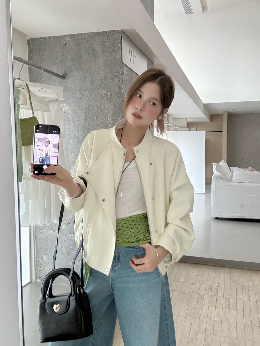 b489020723bbae7a3798cbb9ab820724