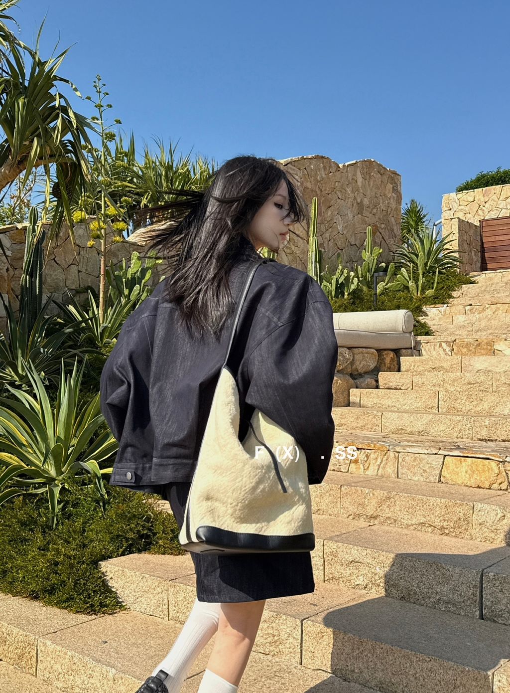 03b1b5551d443449c57486918b477286