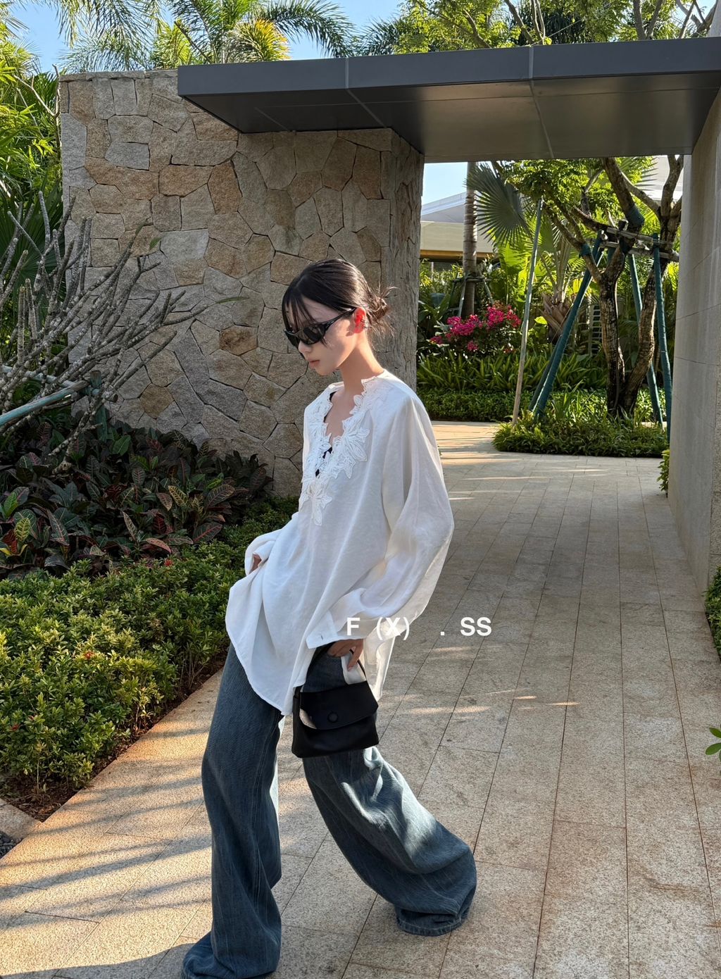 cb664bb136d54b383cbb8ec6f465773e