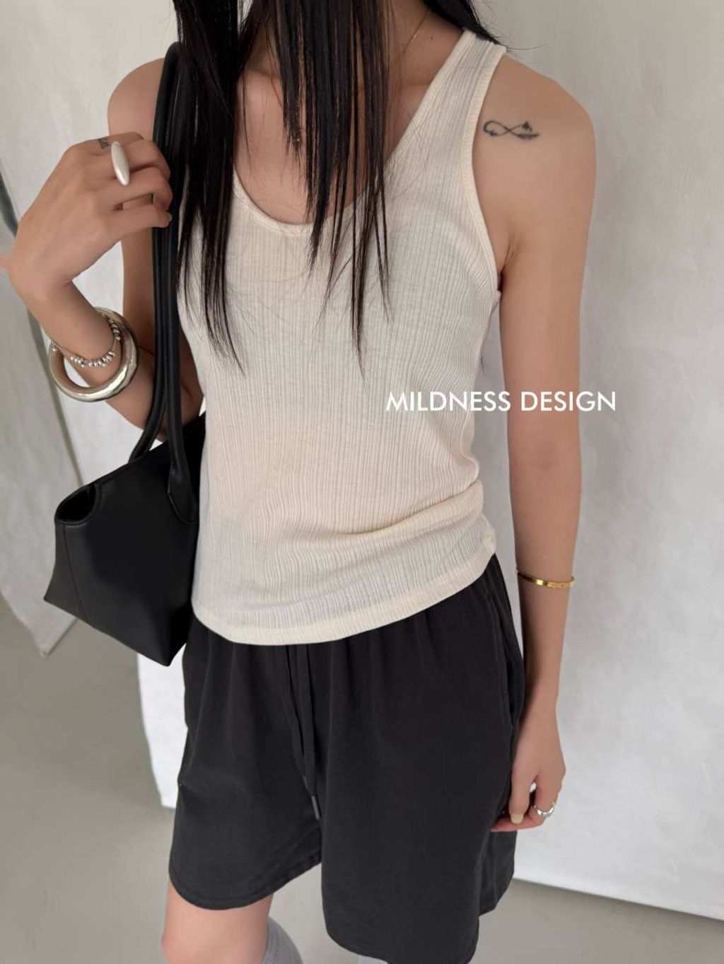 02d3cab2da3542b8cfb1e66c1c64916d