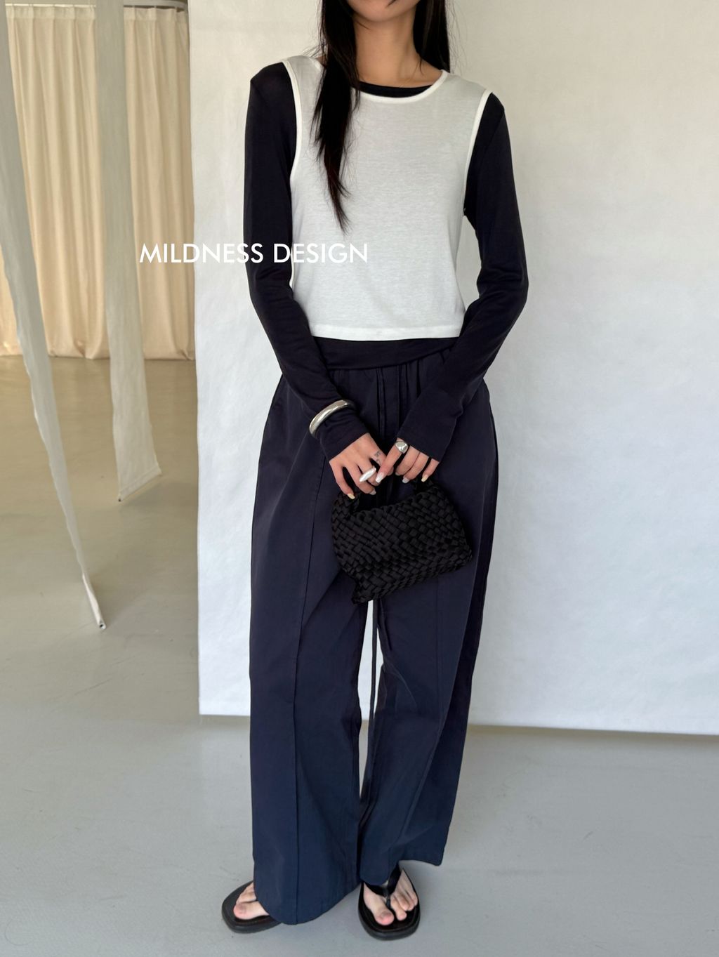 8124da706fc63a7d068d323c4ff66095