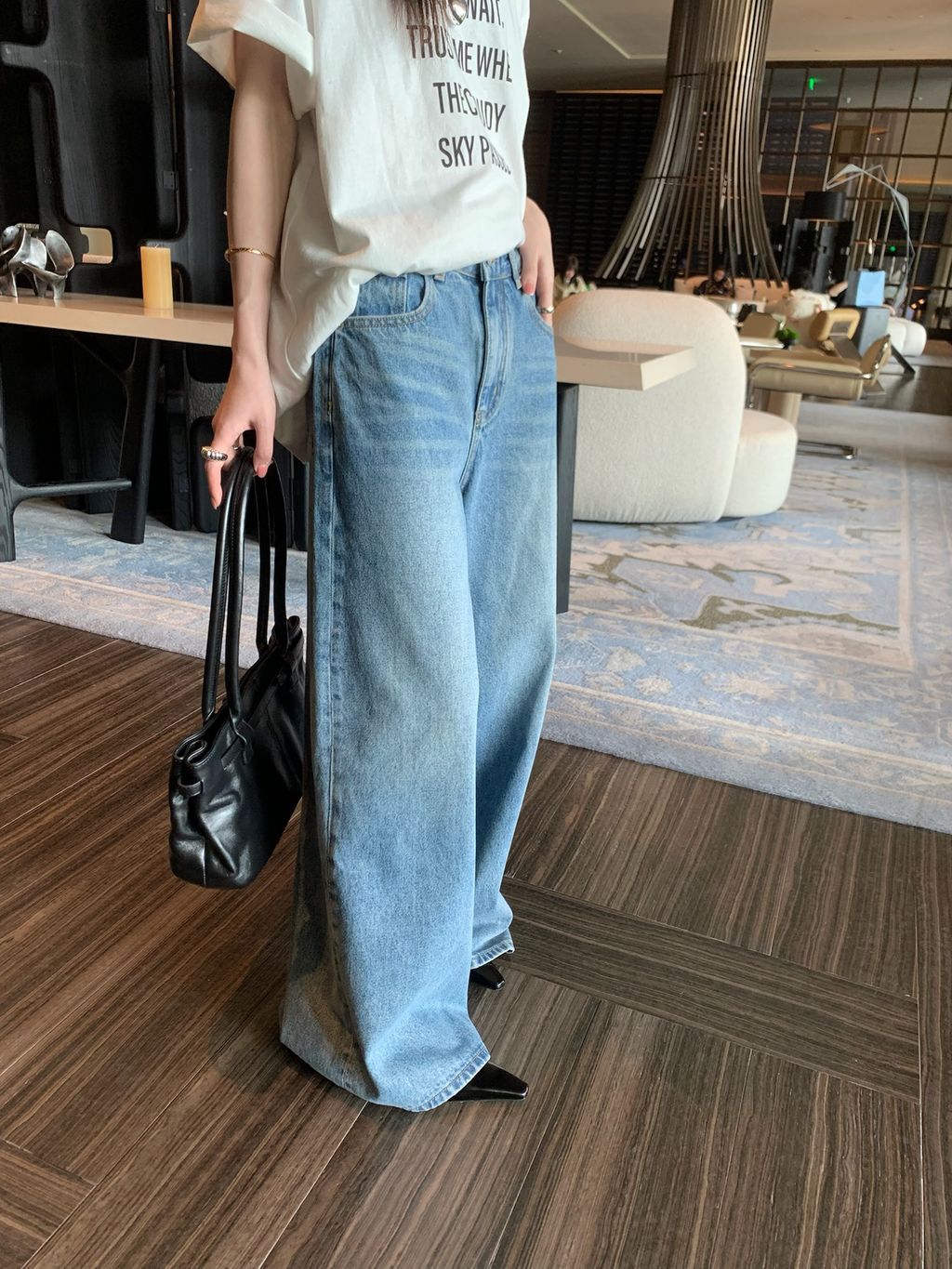 6bc5beb71b81c4d74e4c183e6861f41f