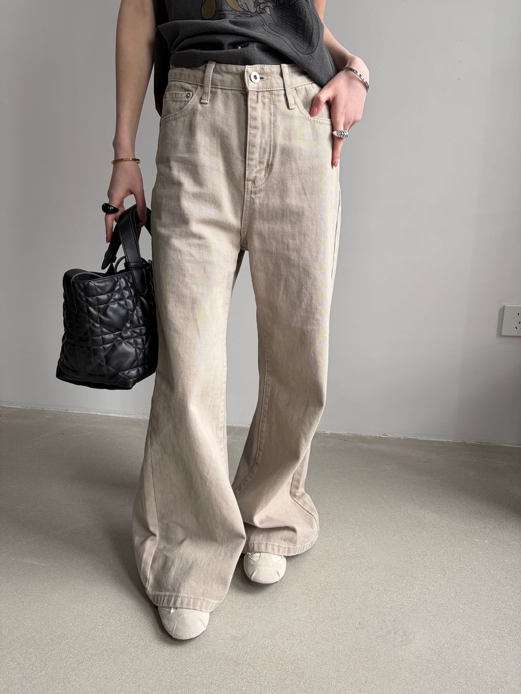 41562817bfa47b75905117eb645324c8