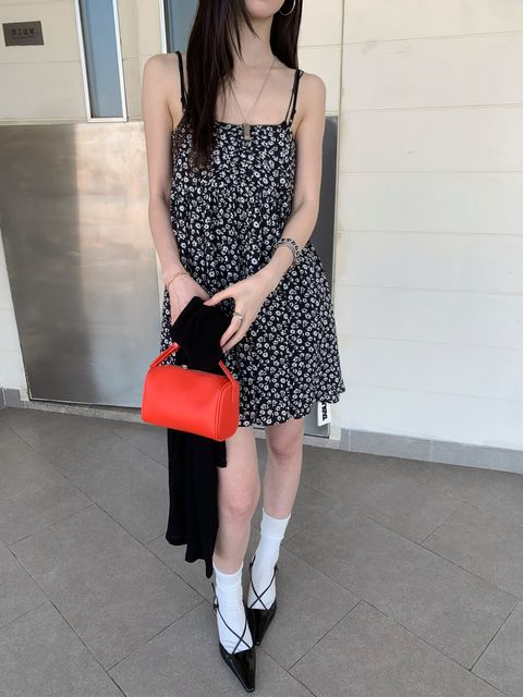 93d80ce3e85e81fe8886d49645d1bb4e