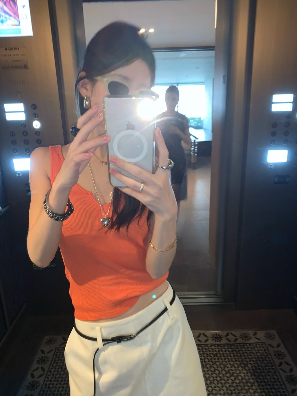 d584bcabdaabd557aee0b87bfcbbc8ed