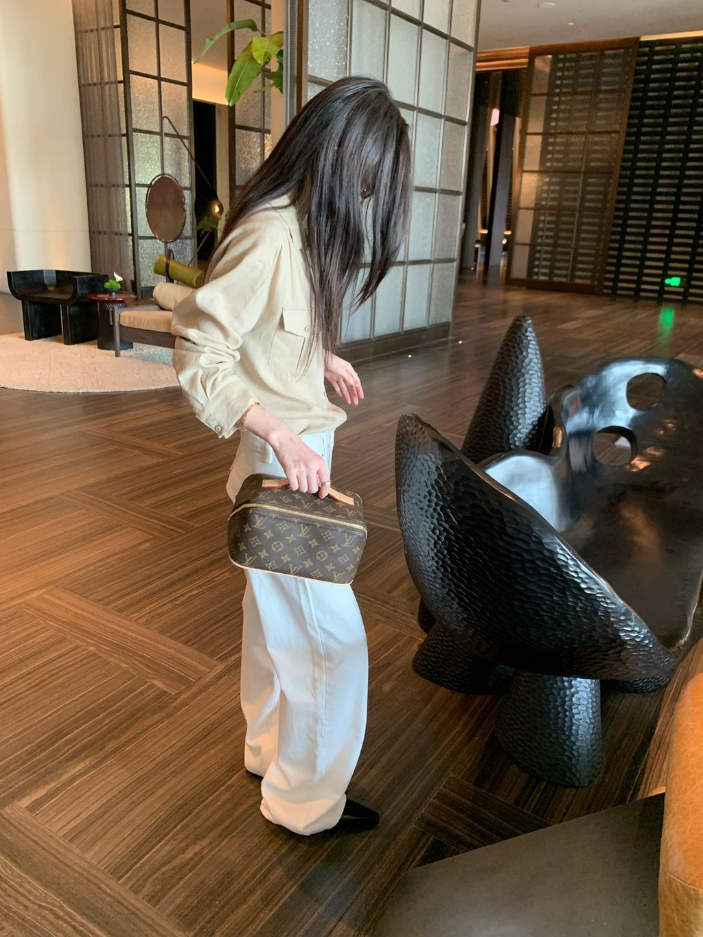 98fa0b8eac2817d9cd9b633a93b4e17f