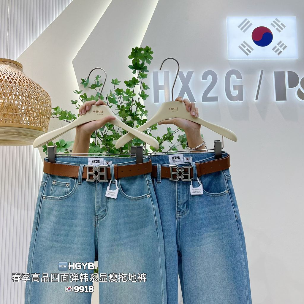 b0581618fb0bdb449165fdd502fb8215