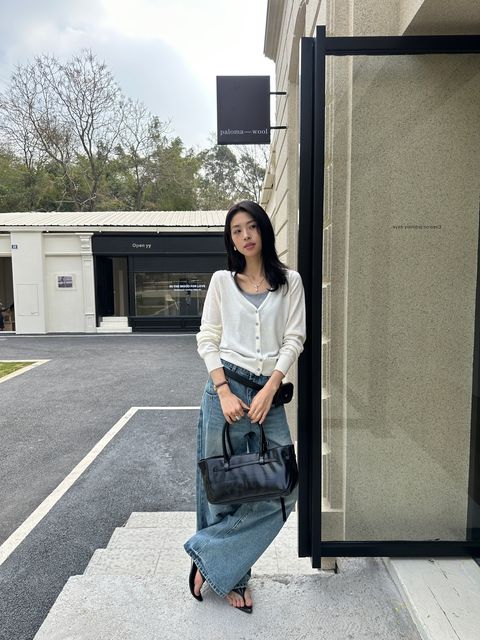 b32f7967ee7c58471b8e6881100a1776