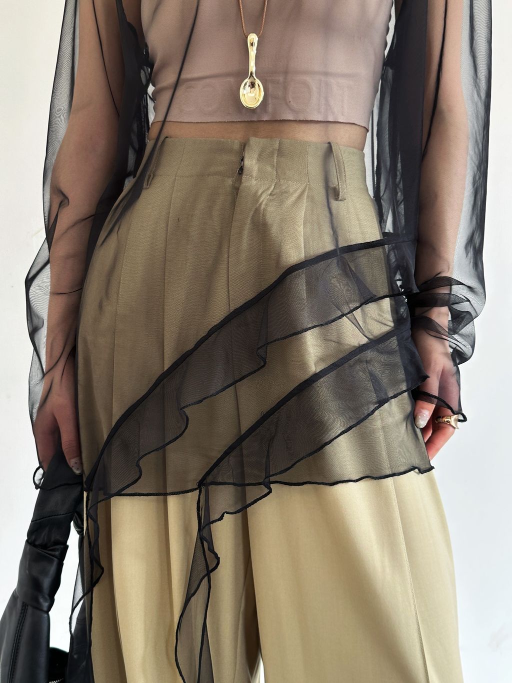 260b9b2b92ef30291c0f39f5750a8e12