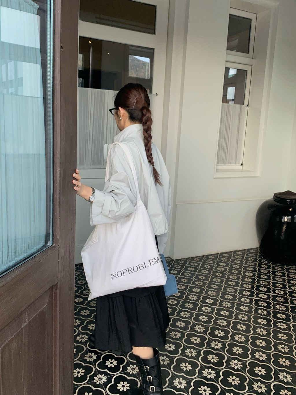 c8eb456d27cf259653ee9aa7a1529f75