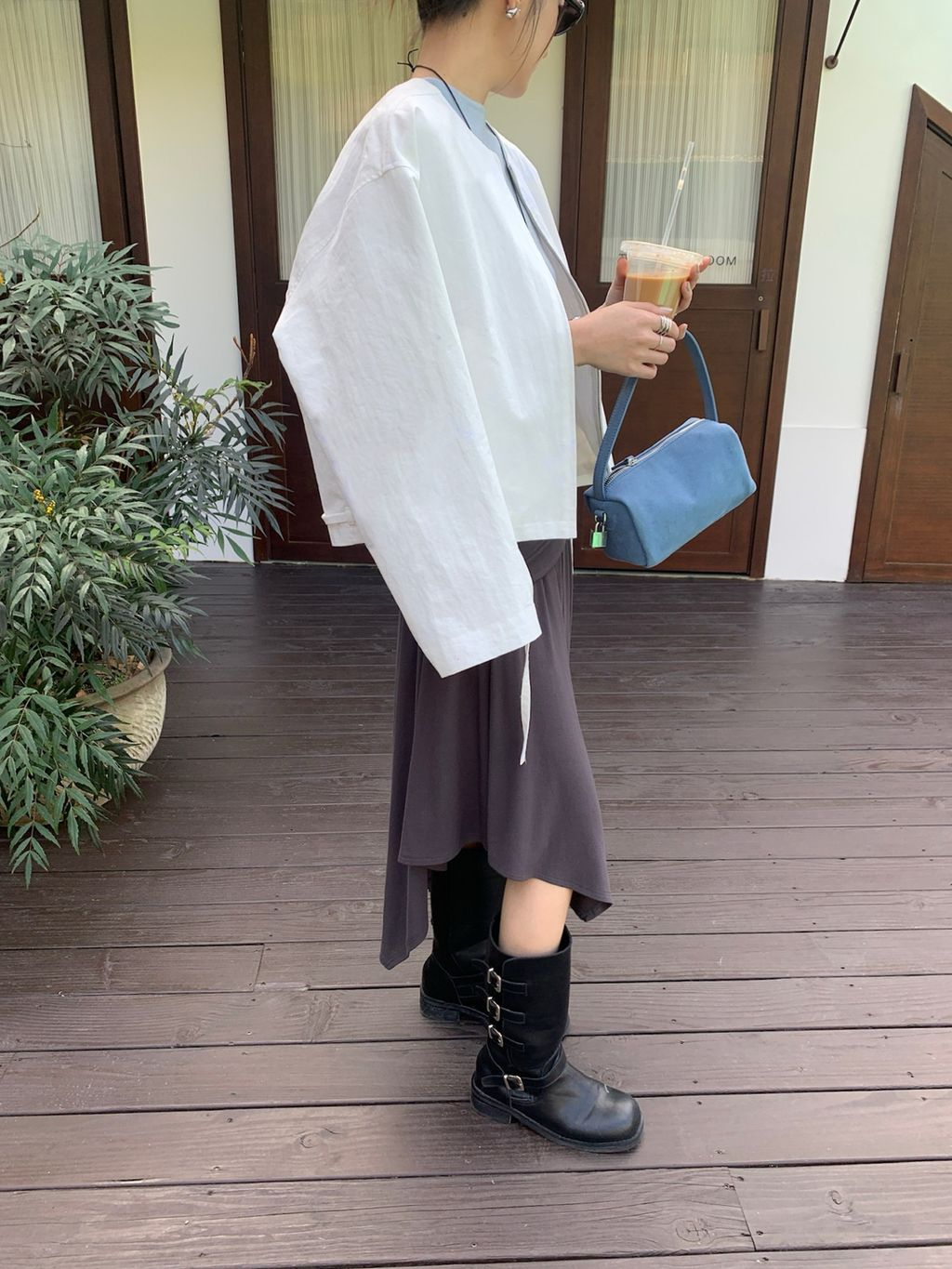 93699c5055684bc78559a6d5a955b07e