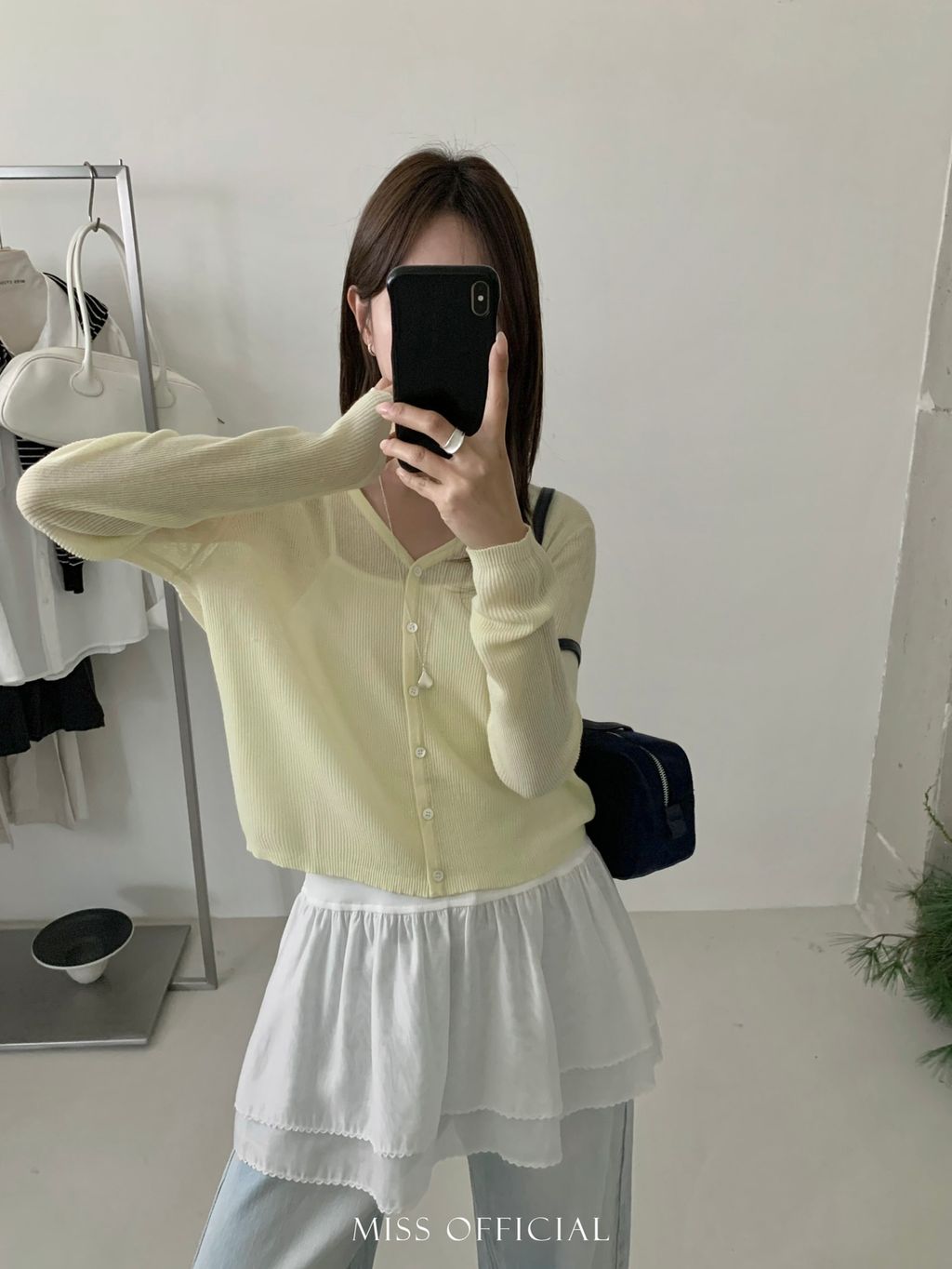 6e93c2cc80bfa3120bc7a41112b9b098