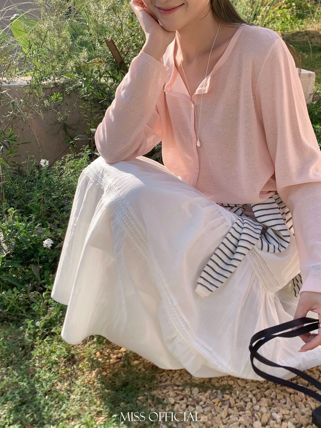 3768c1934b9edc44b6d4b9fda782805d