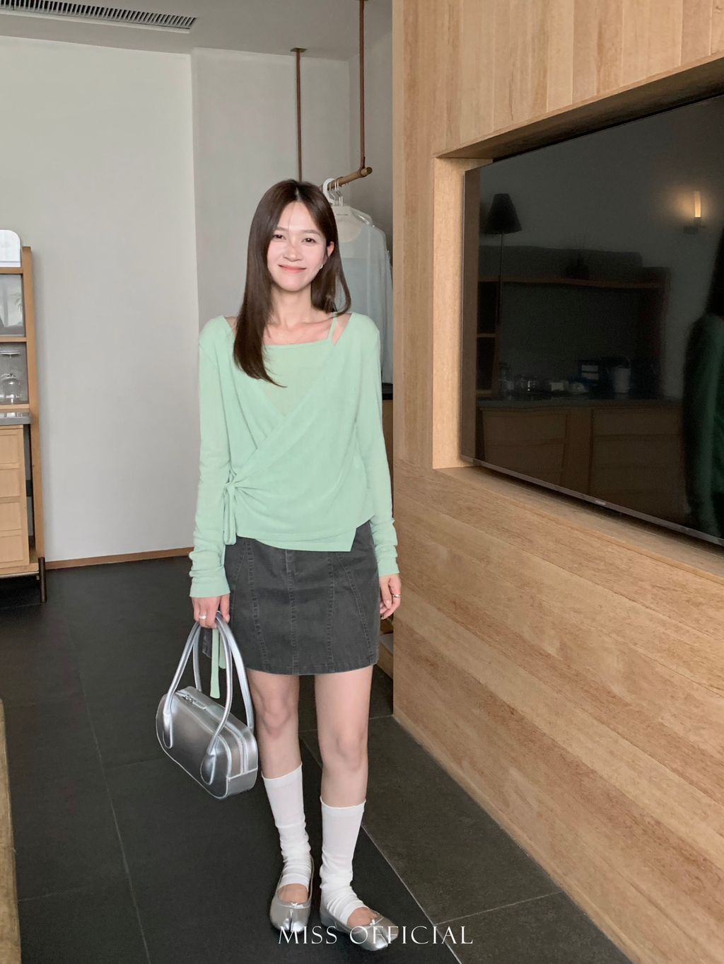 afd9bb4657dc17a4e9e17c795841b366