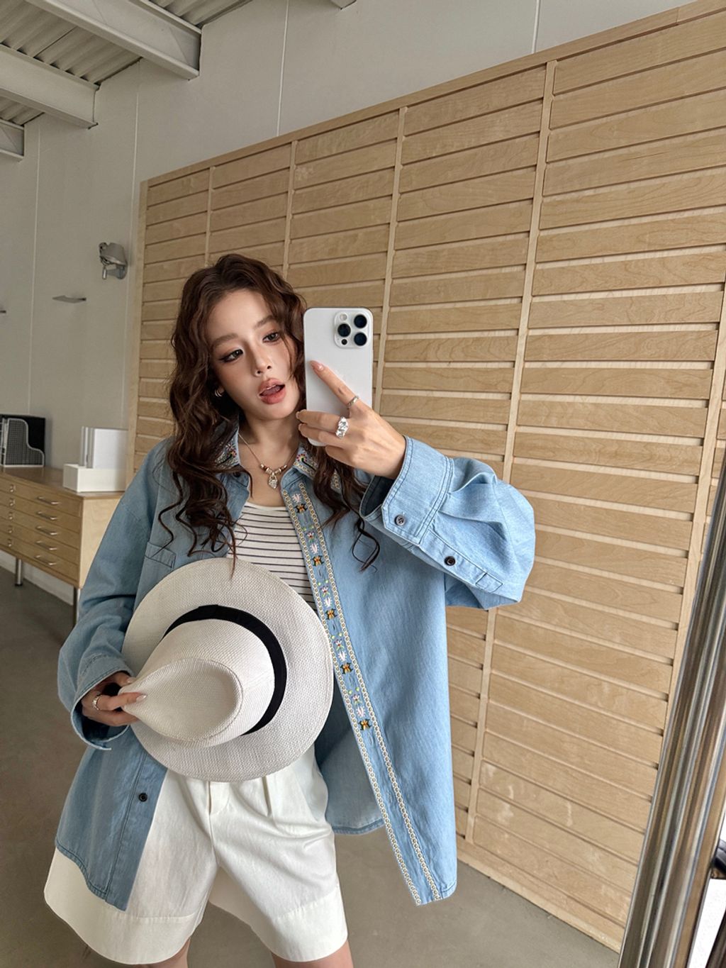 d3e51b1cfa7a03cf2344b9b1dc887a51