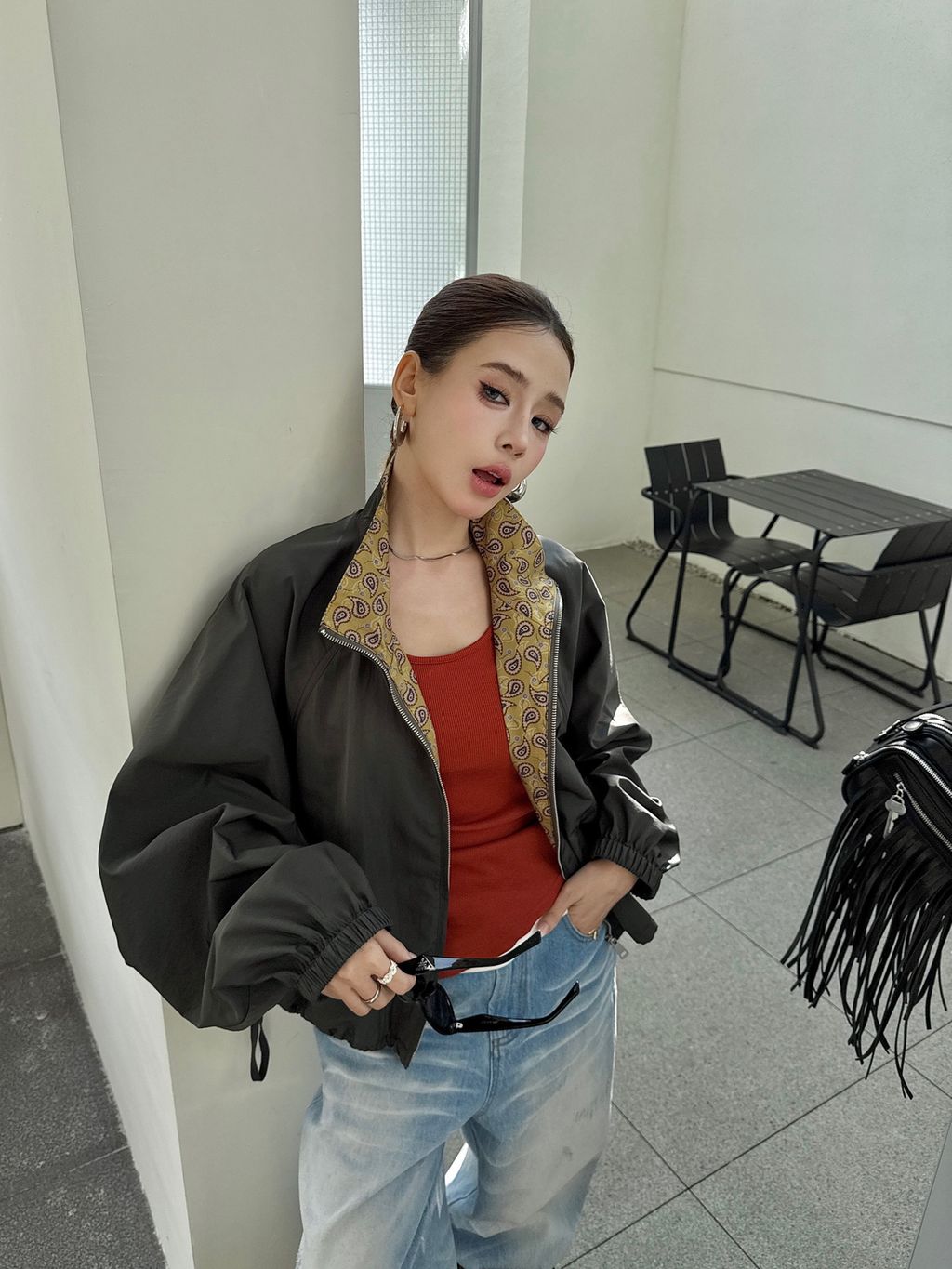 98a4fd8b9daf9e31805bd95c4b2d5bc6