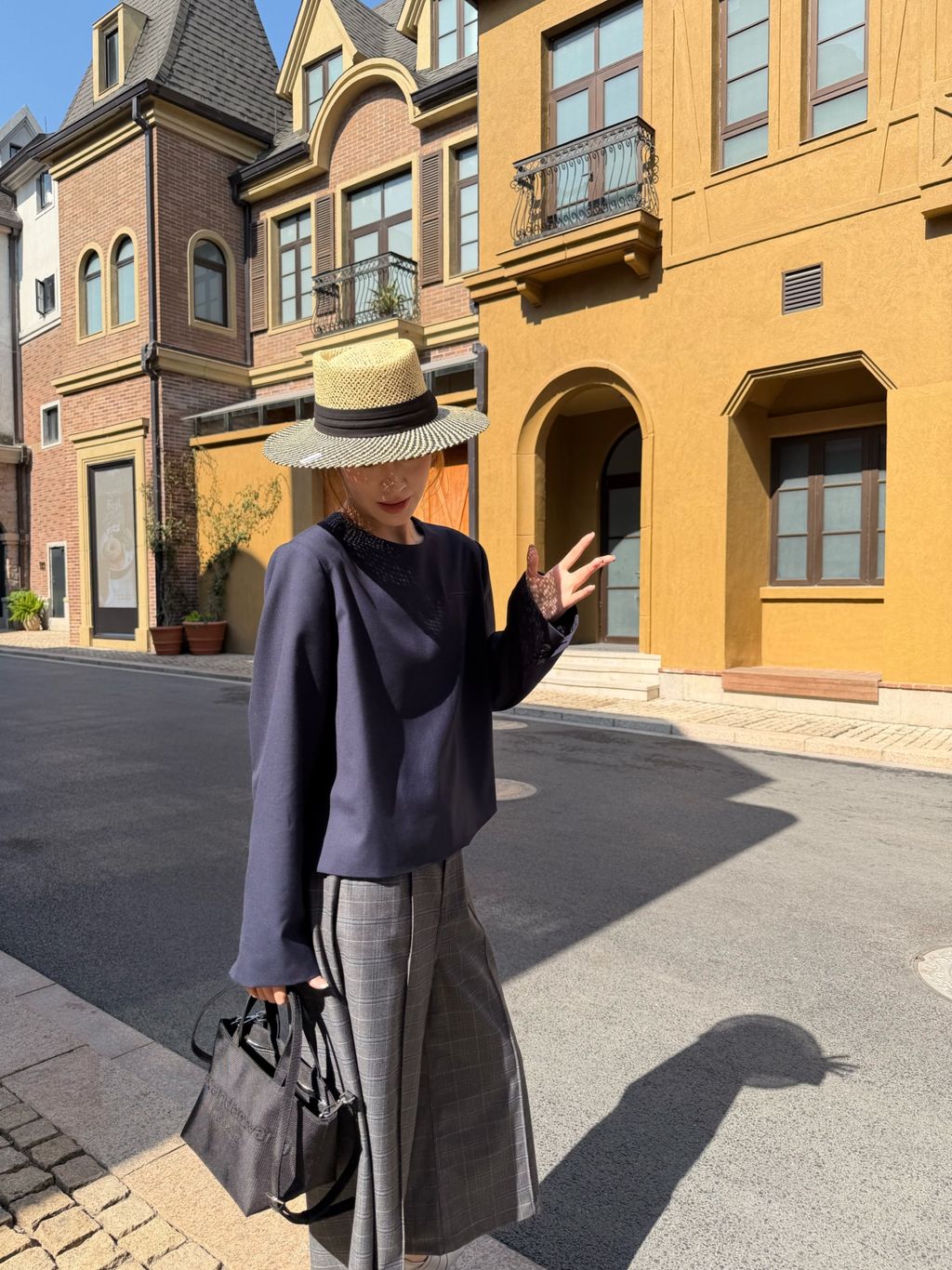 a2e1cf1e8a94084b8068f79ceb318a1f