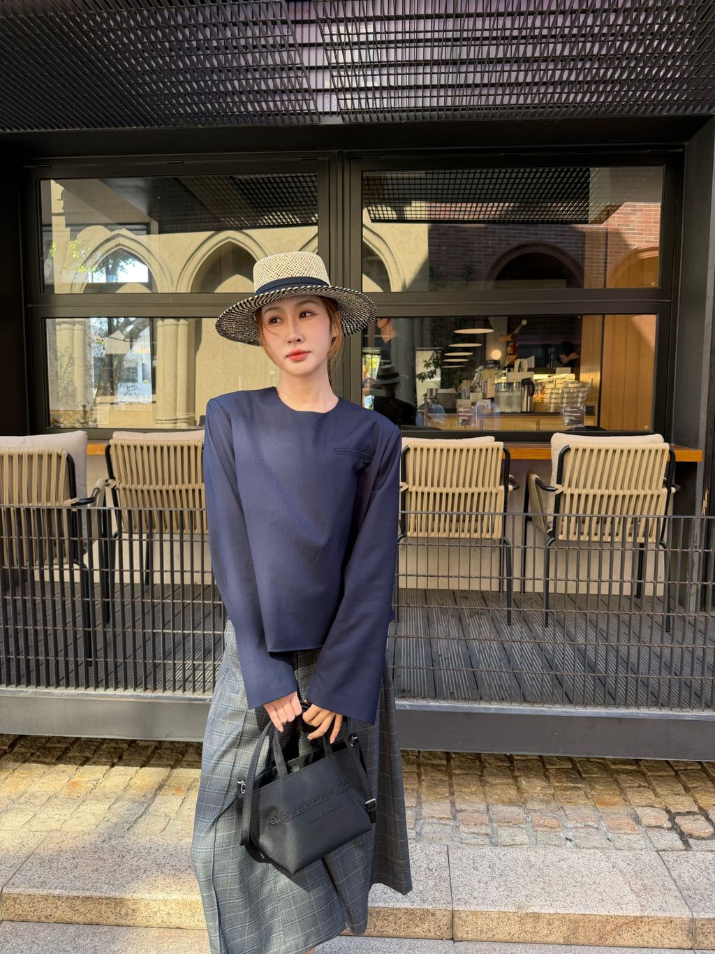 4412b095e65a66bb733565286461c2cb