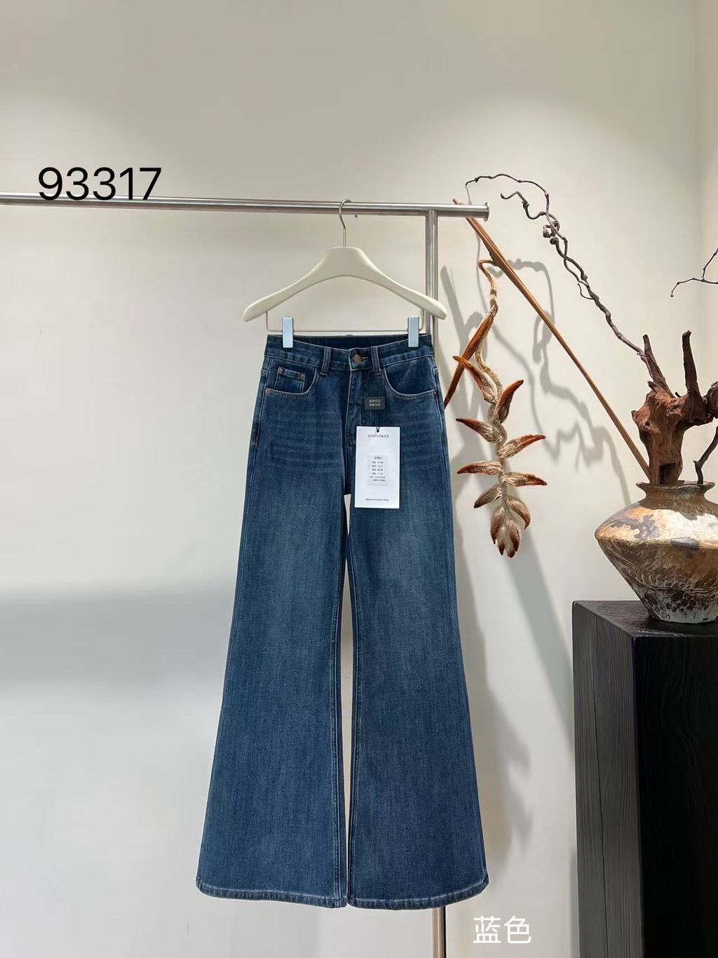 358e7a3a6def0cd13883e05458d7ad4f