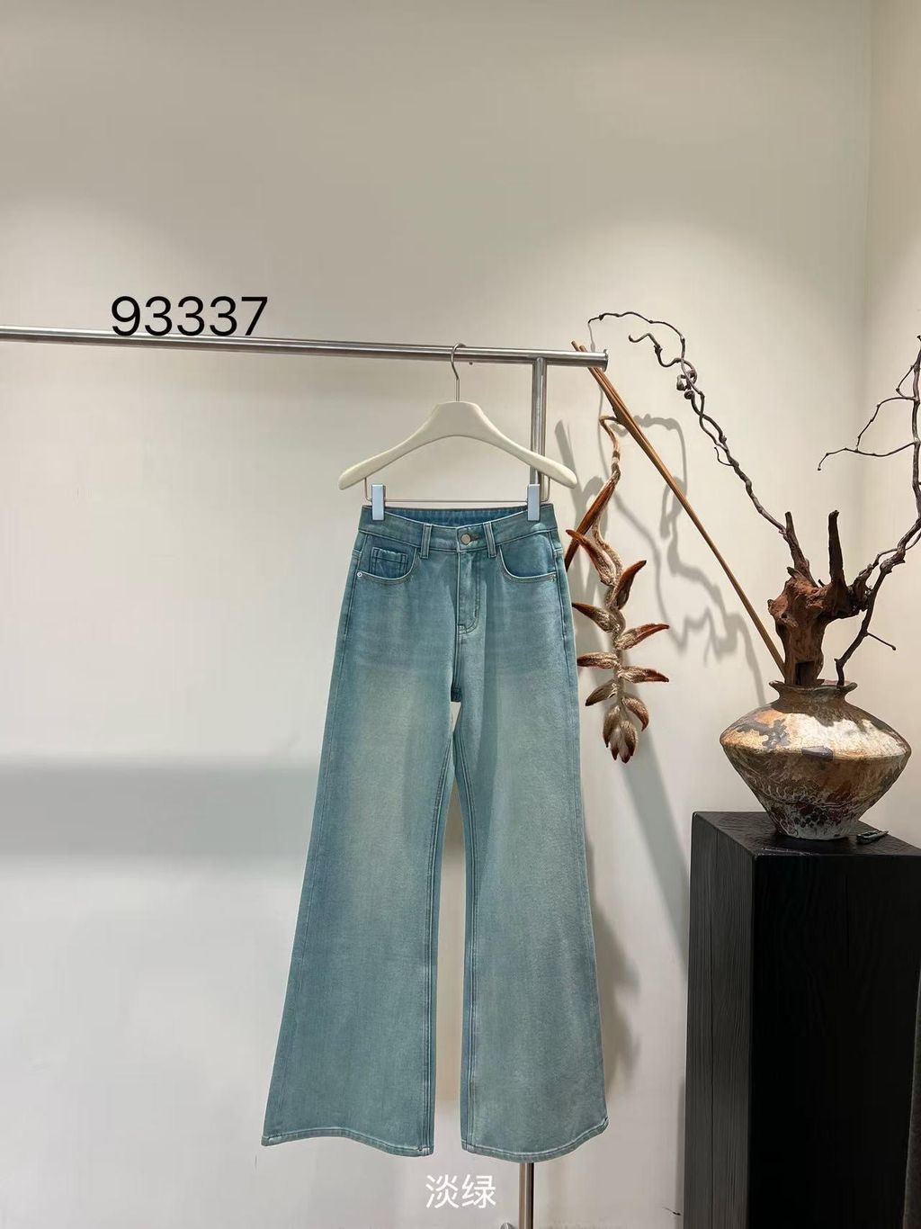 d7b9dc11dbe69a39ce71960419a4909b