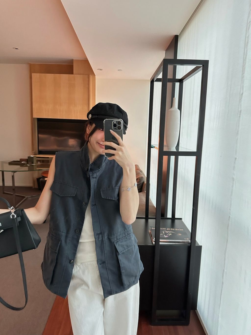 b9b2c27dba65b289e4461bbaf2cb3223