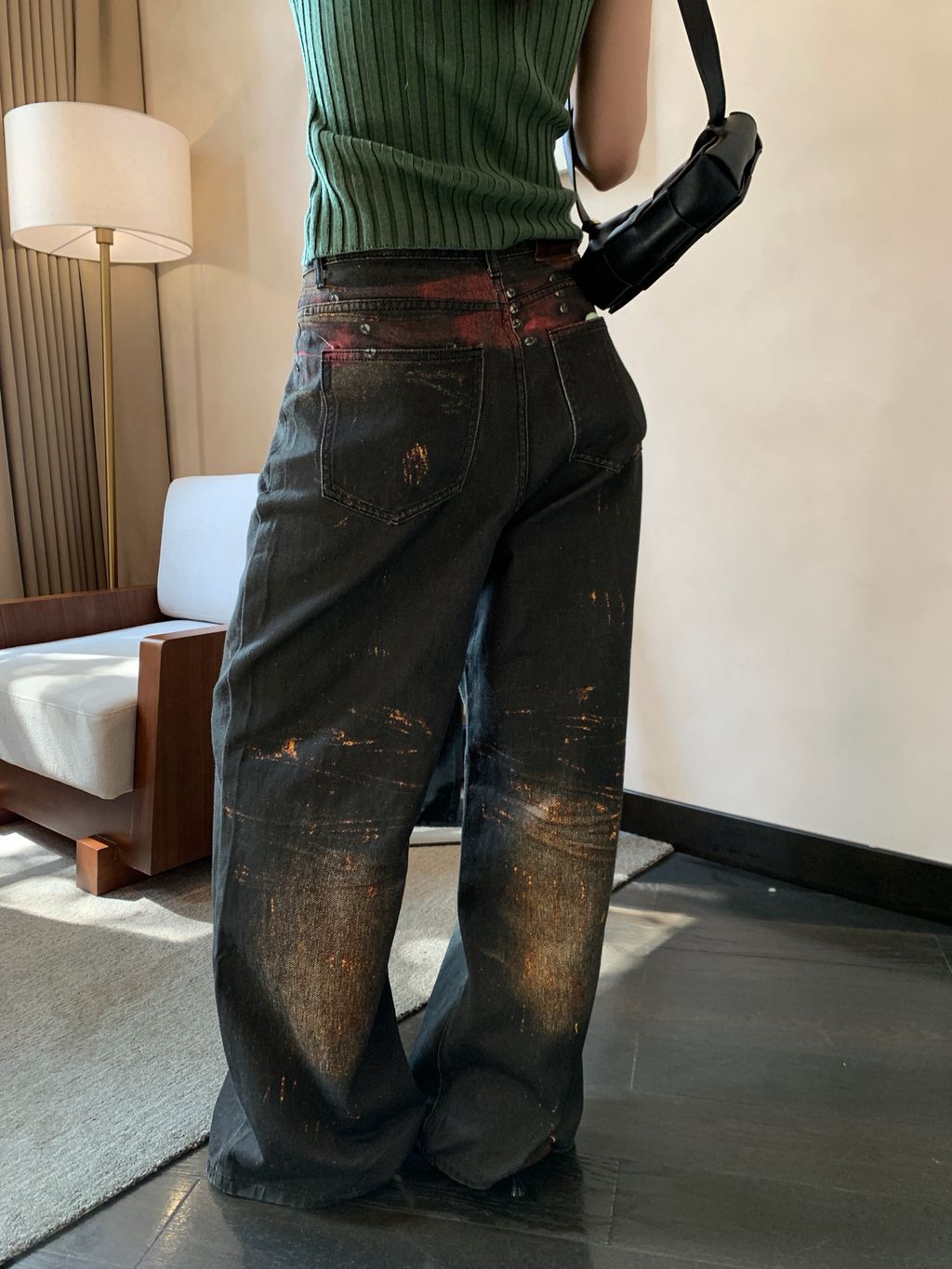 3b046d034063083de1e9192d8f84084f