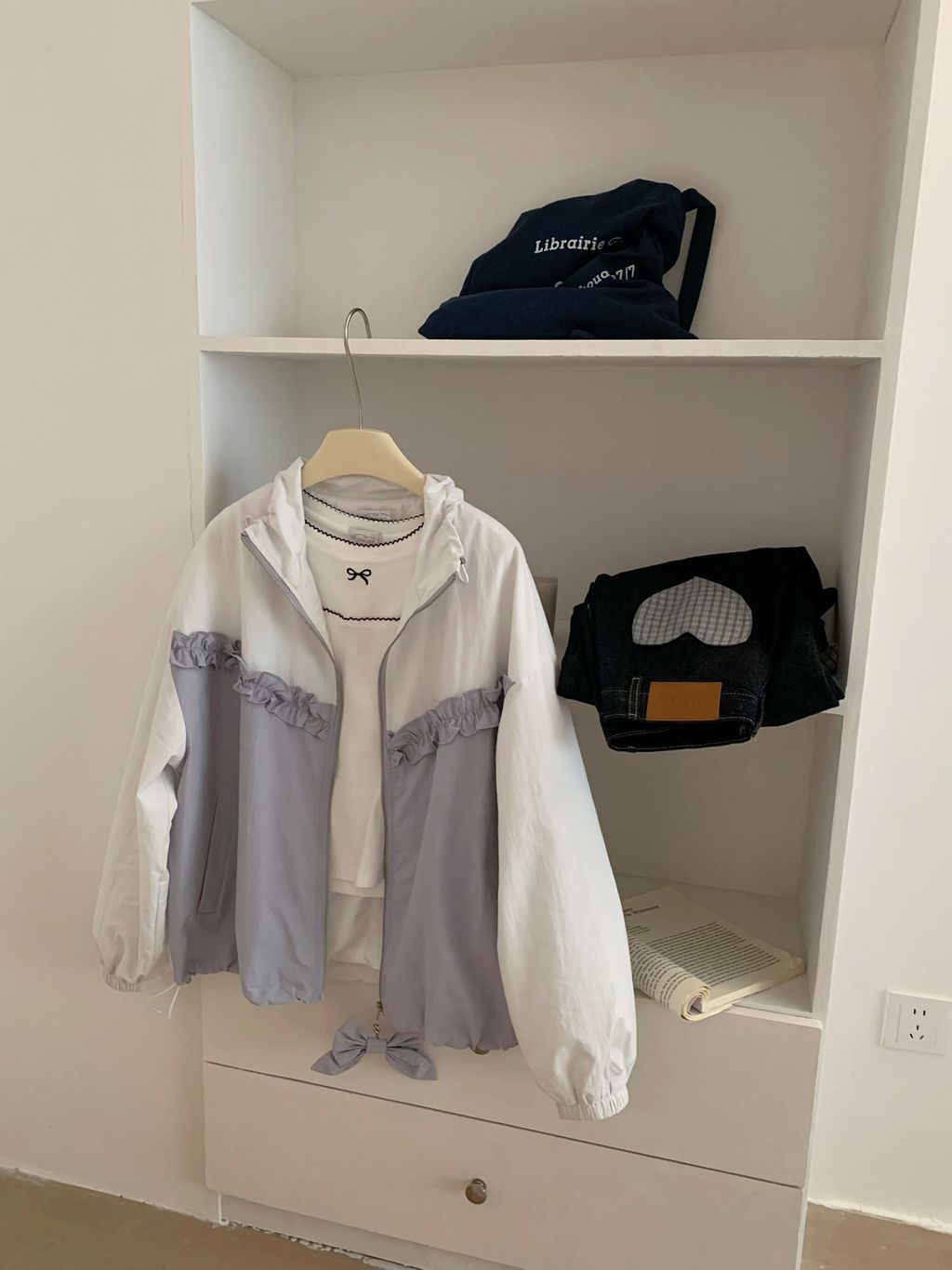 2f0d3c3547e44857a10aaa643ec18f19