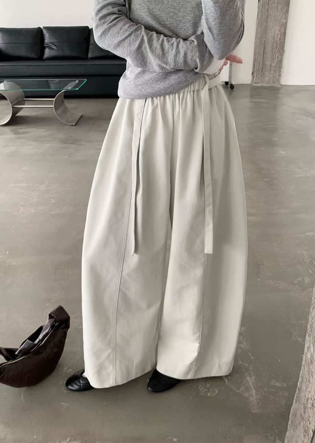 c61bc4a57fe64ecf6b3b23913f9b6feb