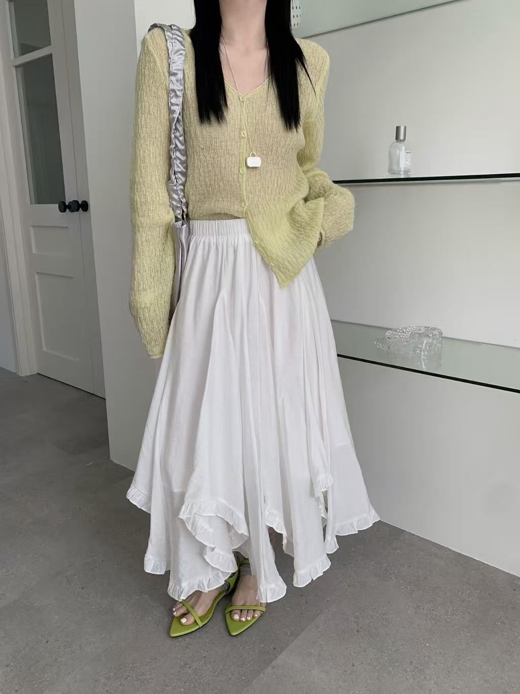 b8498e08fd90b24566cbe23e8de8b1fe