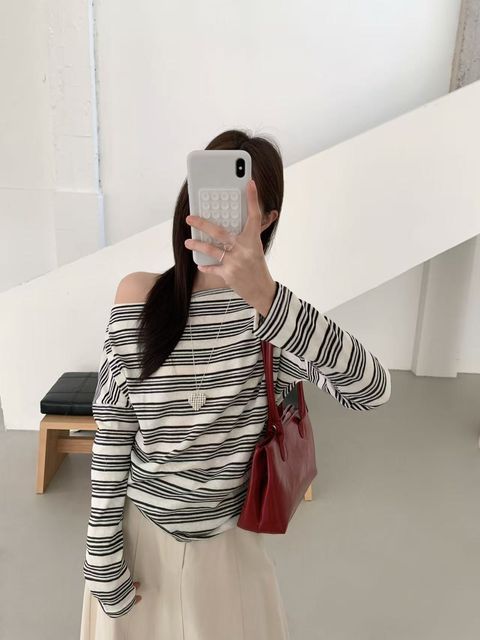 aef283d1250d47691067596655e4672c