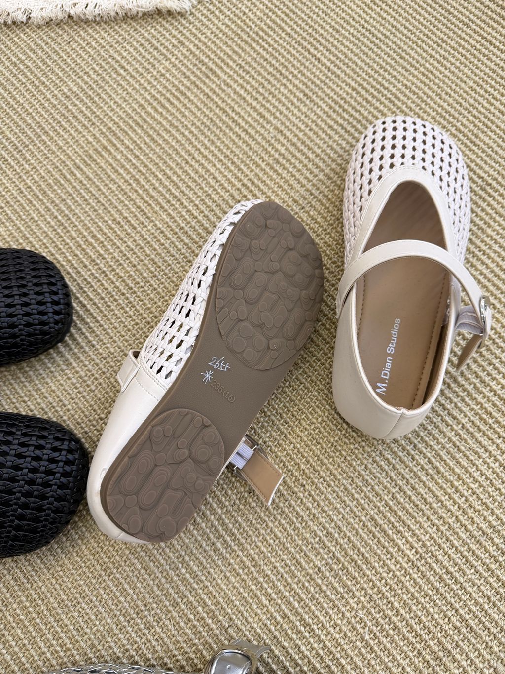 0e7f042f700bc0fa33460f006ffee778