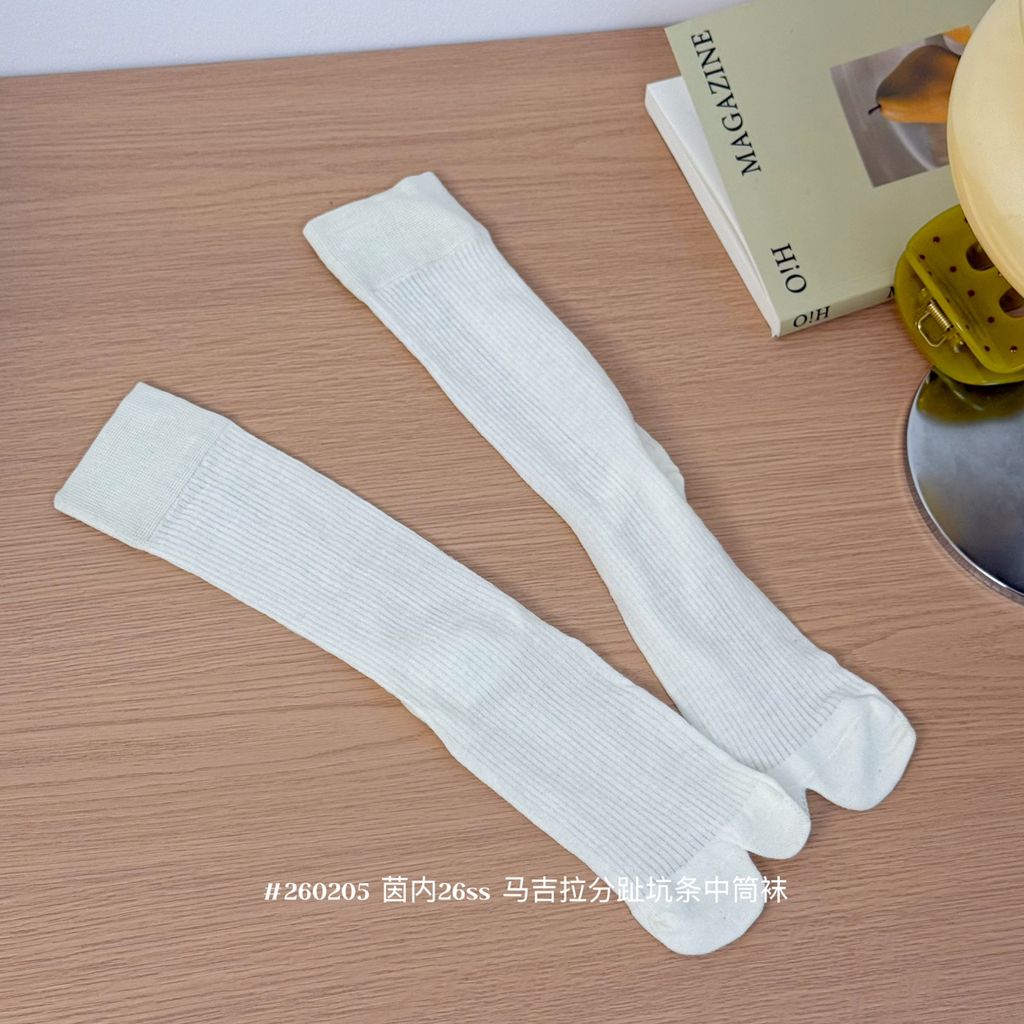 ee198e4f2ba87ecf7a3e80a4ec086830