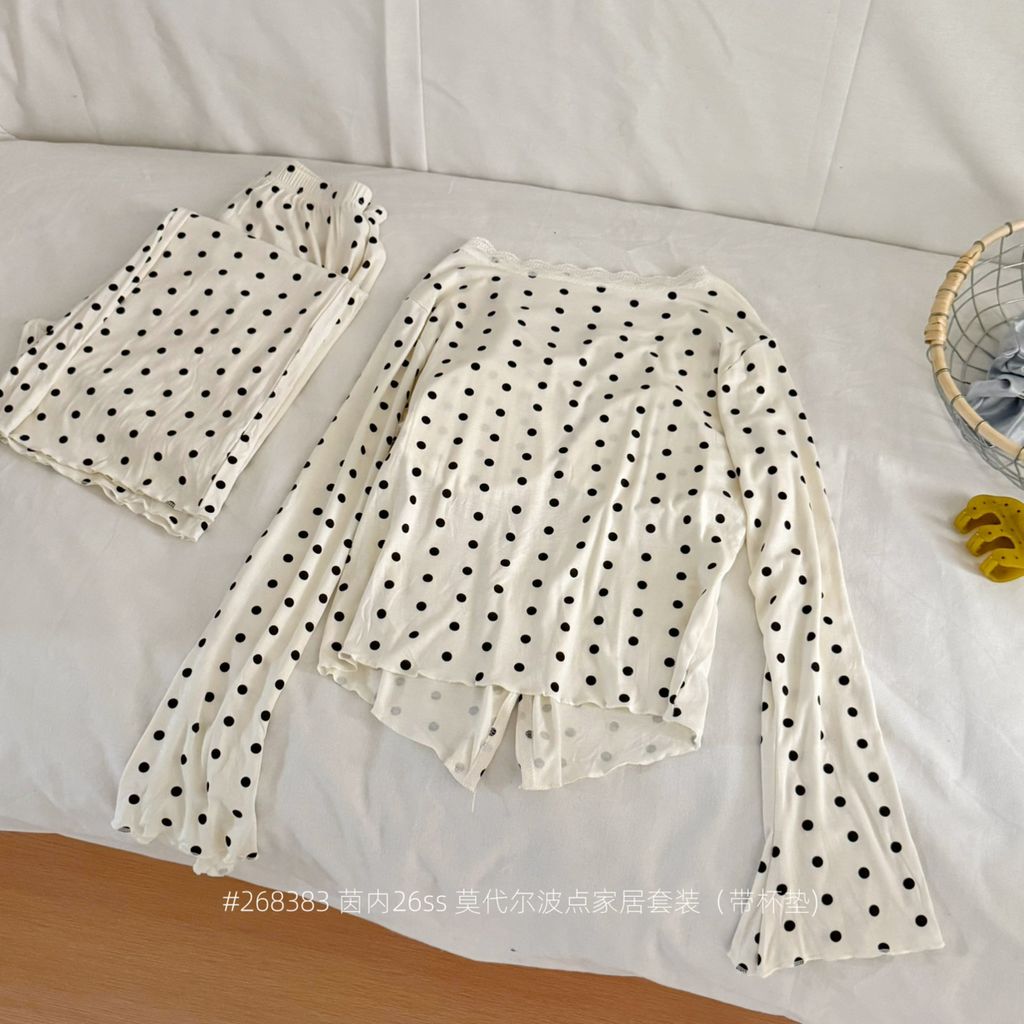 ec51e6a5e119be06975768cb67a1fc43