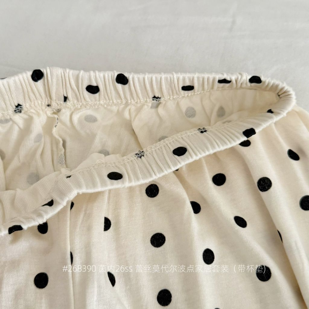 1db9354d810855de2363e59c7cb88b8e