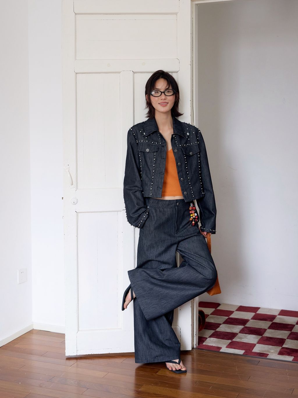 6a9156e1ea76eb5b4f5661a208eb45ad