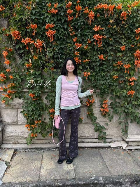 50243a79403fc9d579f3a09880203e93