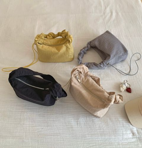 58b9835ef7442856be0022e37855876e