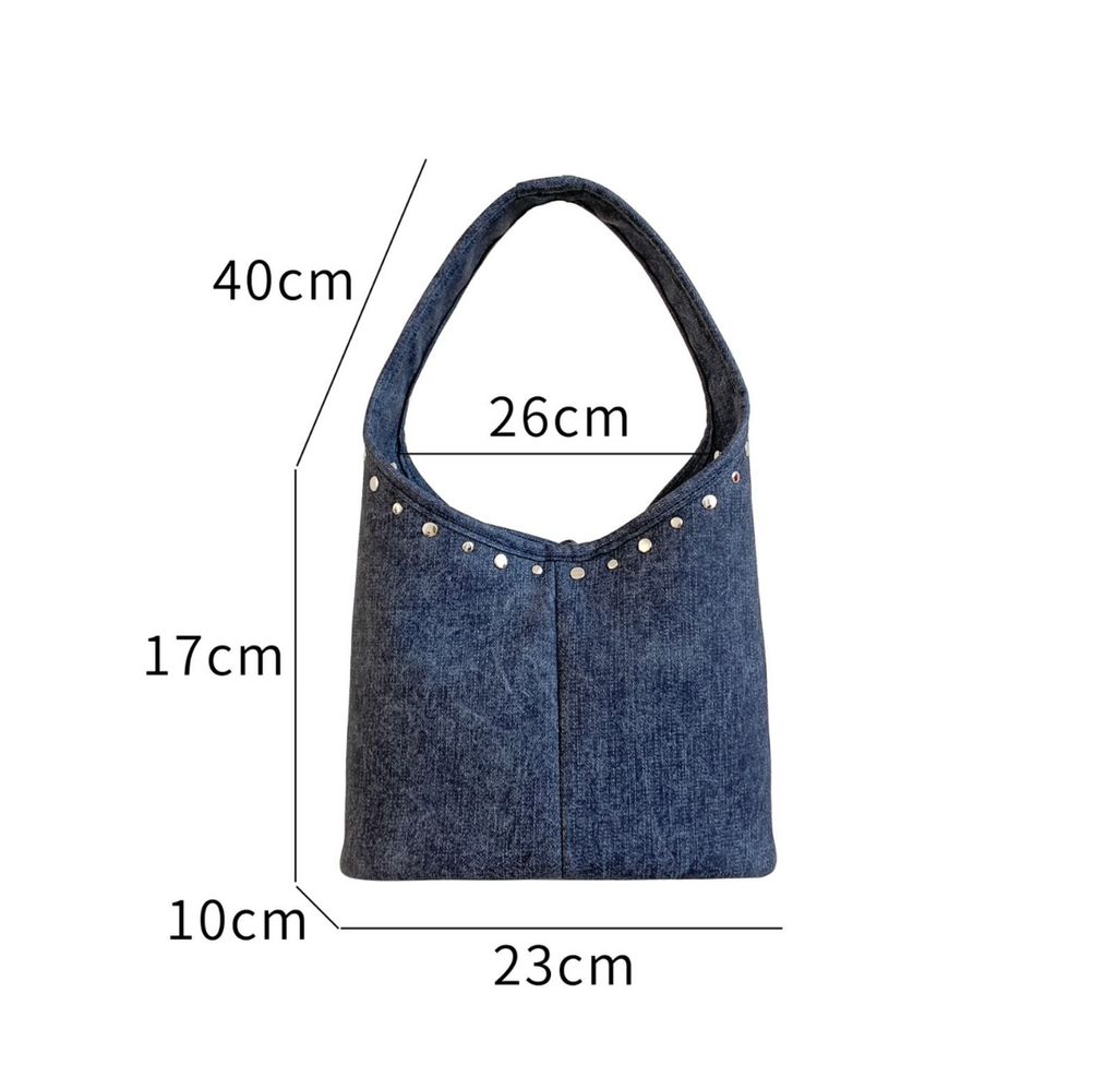 4e683b7fef55024301348e8163ee4ef4