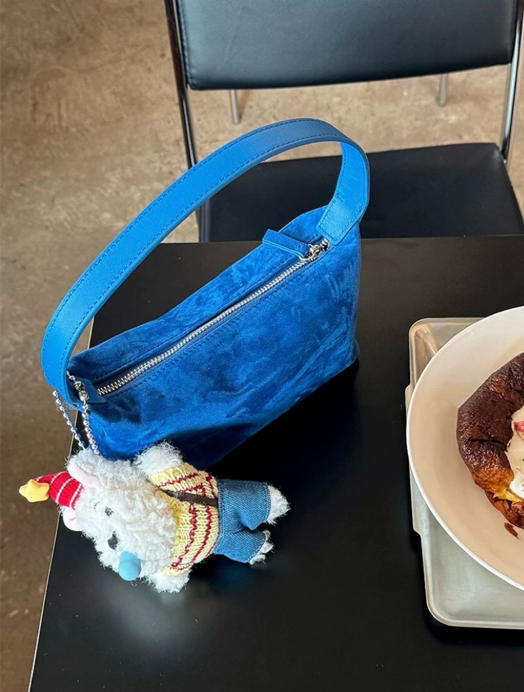 eb33257e41ada3a1338c844d3ad9bd41