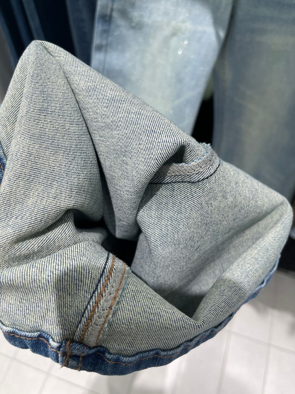 37ba076c4f12e8baeebadb232efd5b86