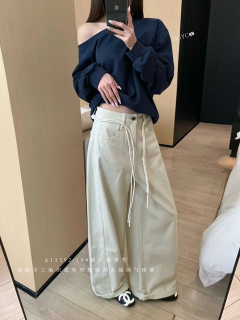 feaf355b7fc43f29ea4fd5c789c9dc77