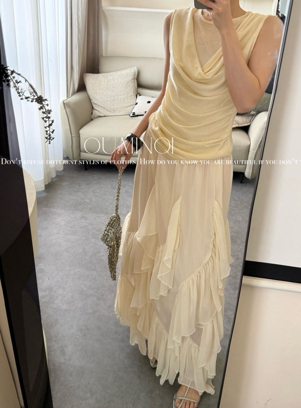 0ea561eaea8303bab6f9541e8024813a