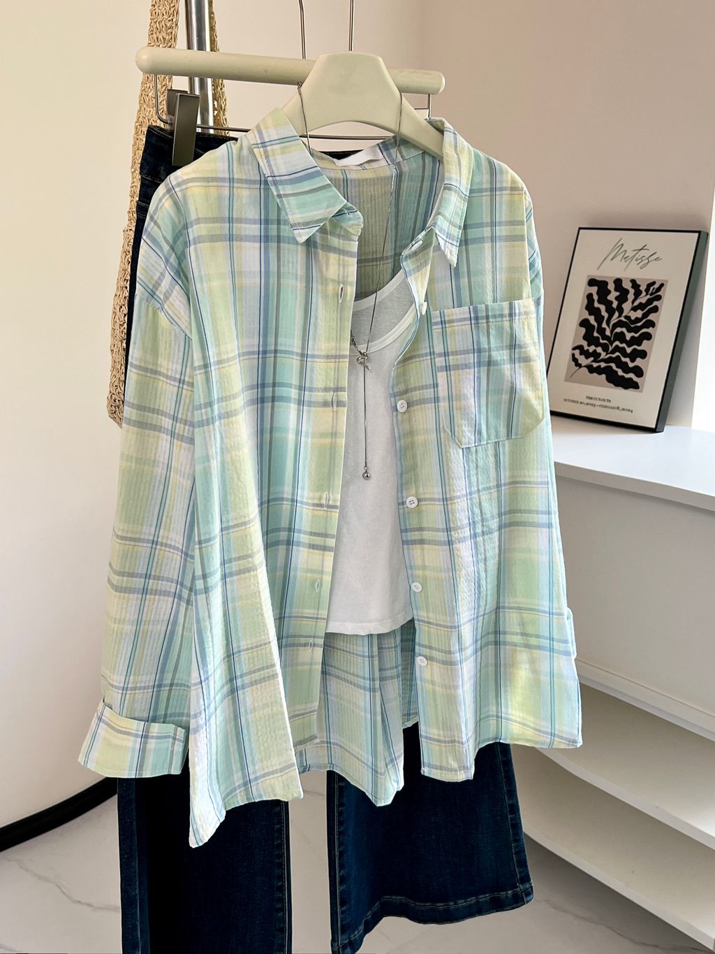 b0e5a4d2180ddd638264ee6d829d5529