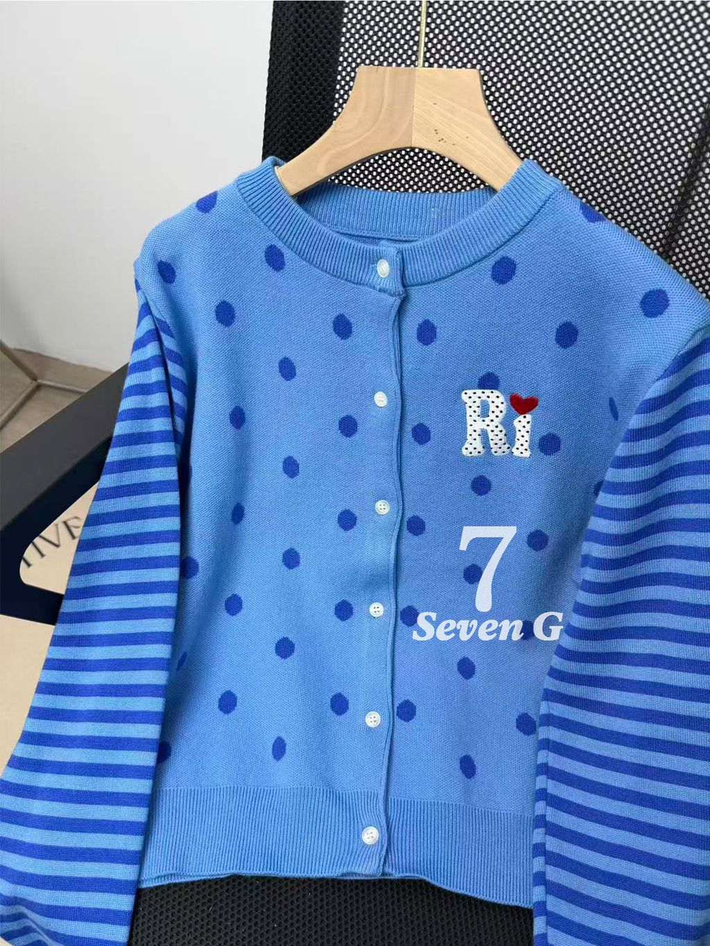 163eb87ad96a2c6b0aec5cce7224d0c4