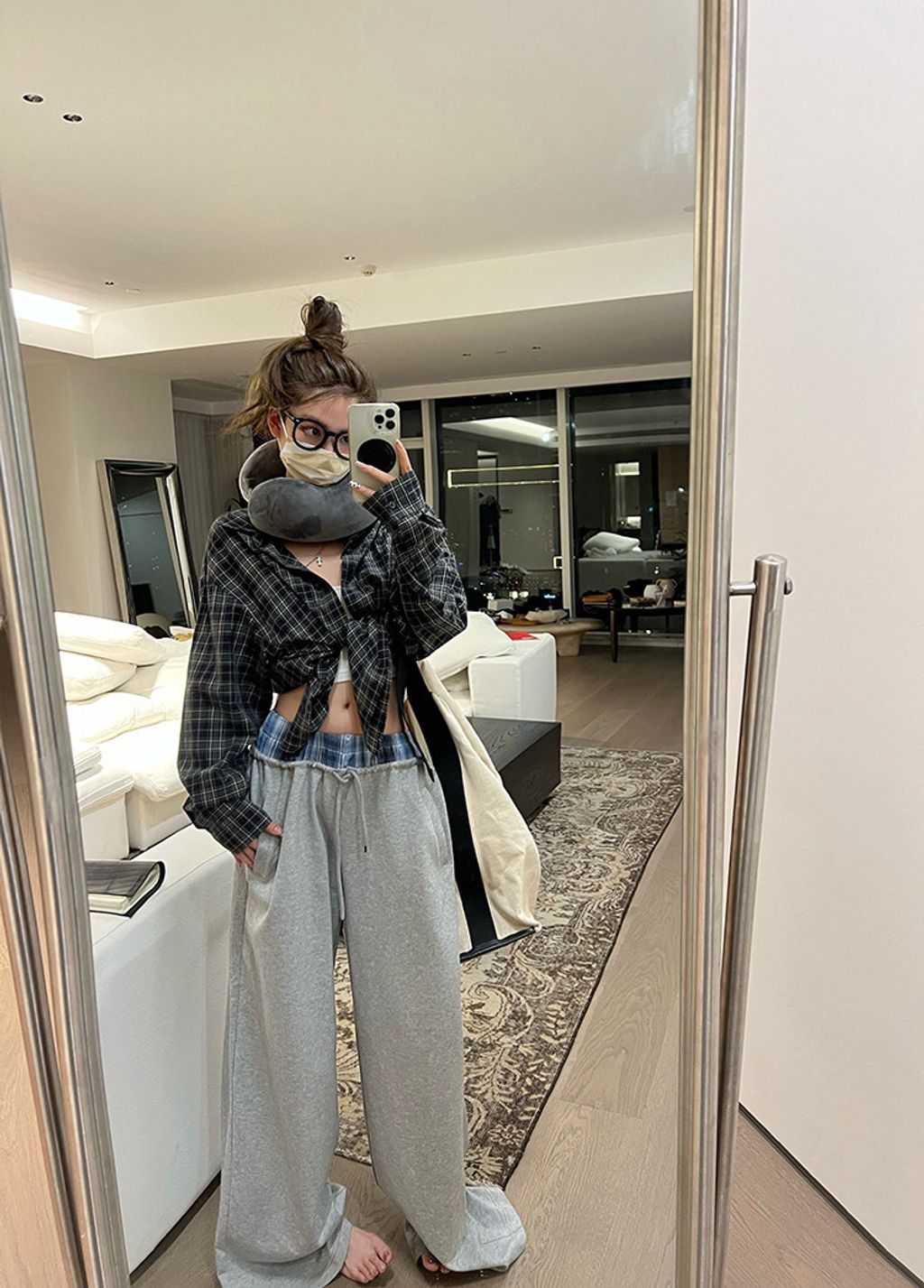 0d8281619a7ce81cf8ecd2cc84d9c0f3