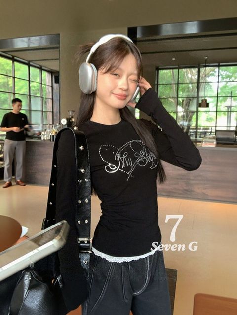 dc63e8a30b17fe72fe45b7b749d4002e